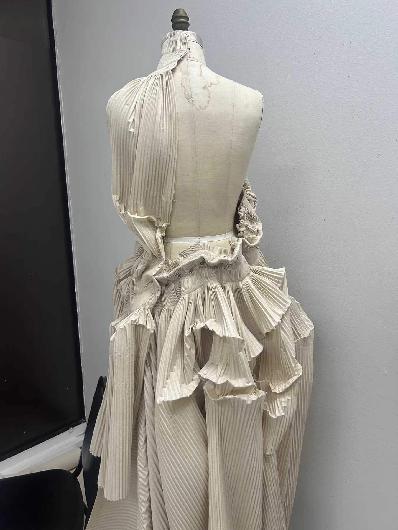 Drape study 14 in pleated muslin